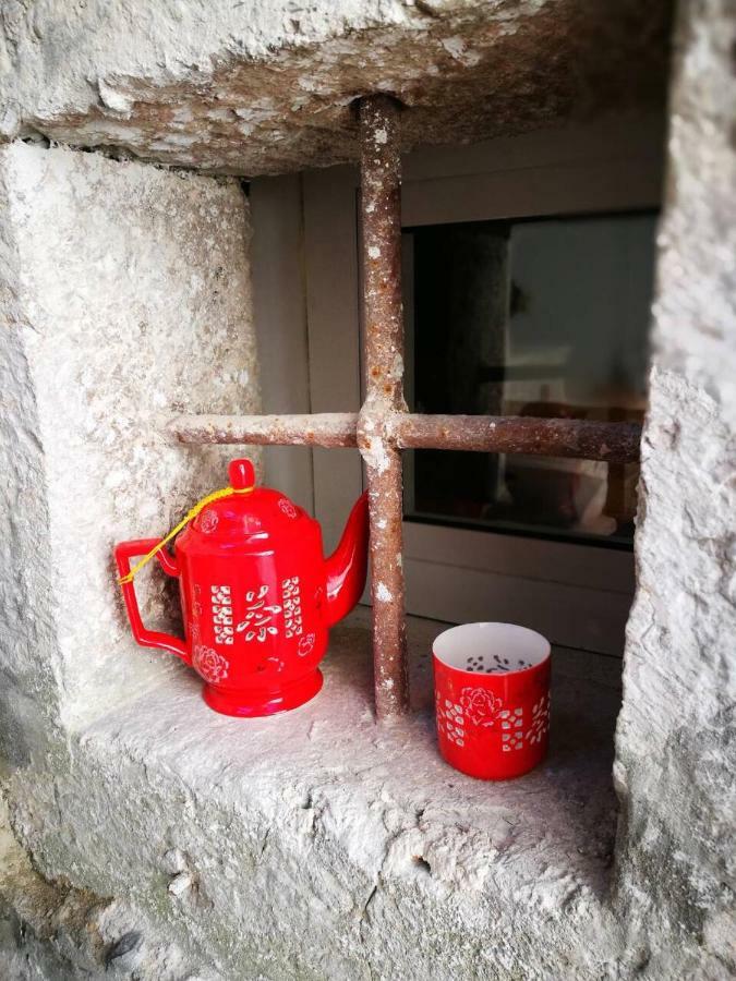 Cres Art Studio Lime Apartment Luaran gambar