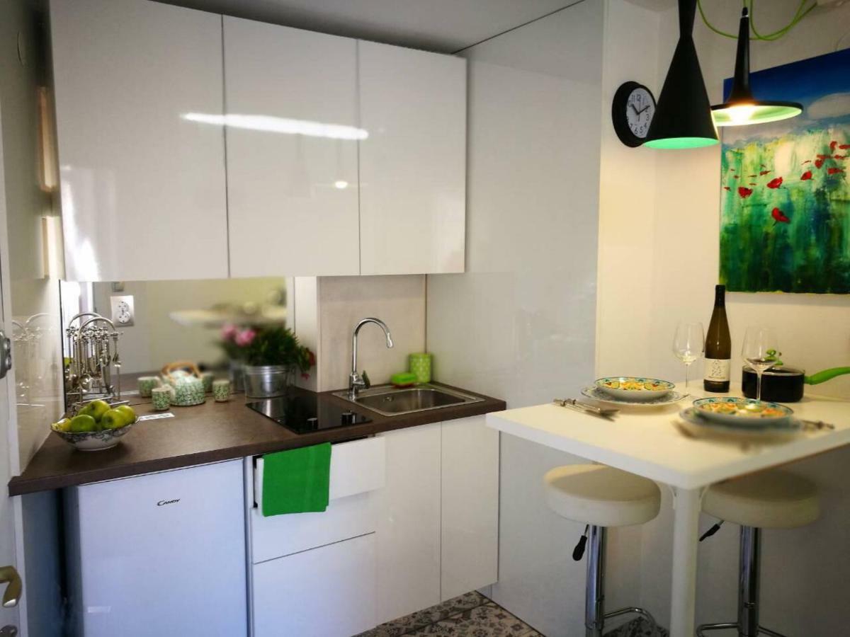 Cres Art Studio Lime Apartment Luaran gambar